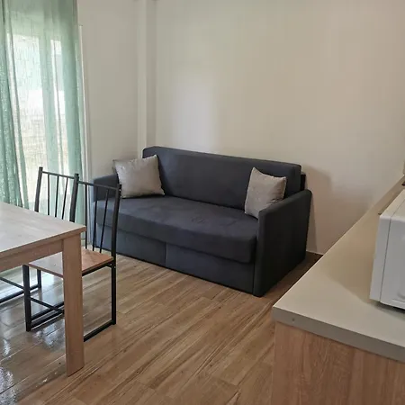 Irini's House Apartament *