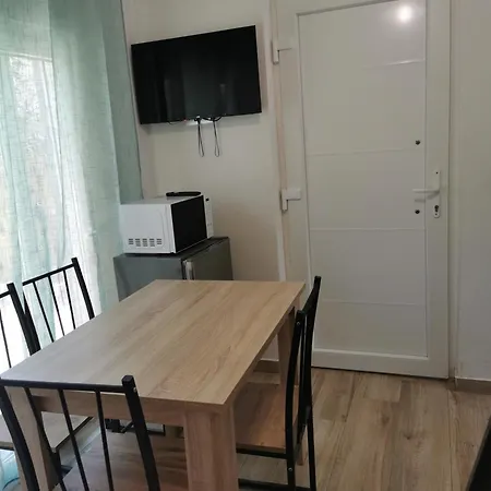 Irini's House Torone